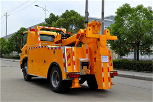 鱼台高速路拖车费